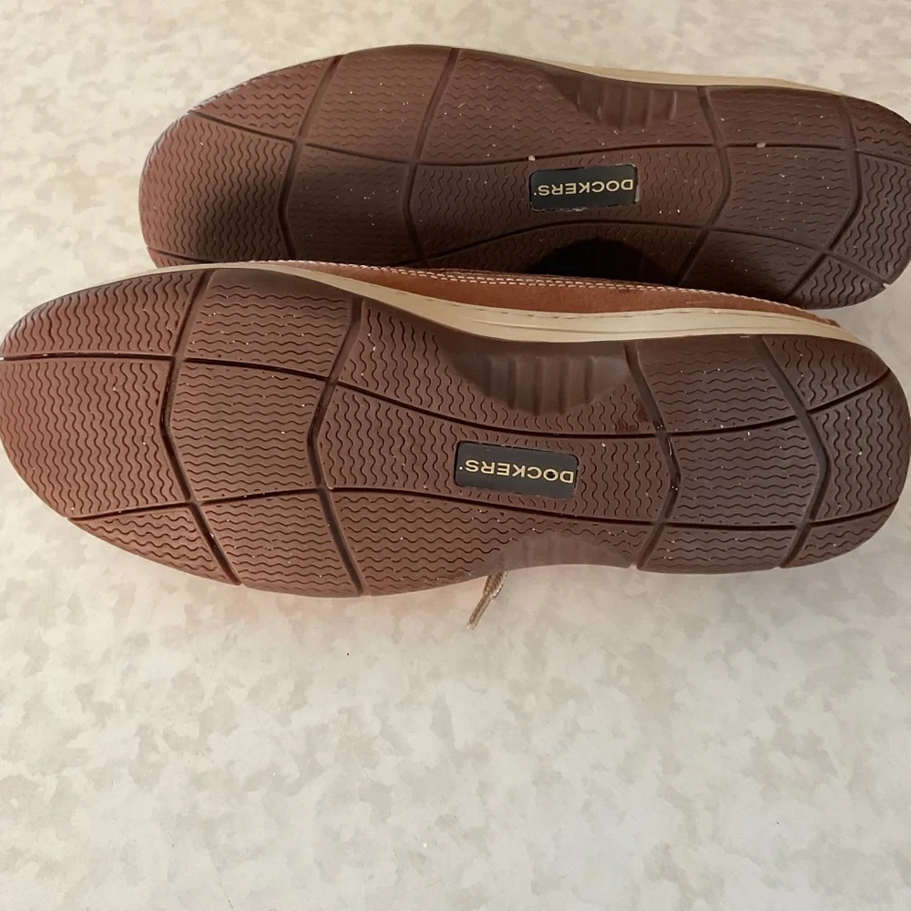 Dockers Brown Leather Boat Shoes size 9.5